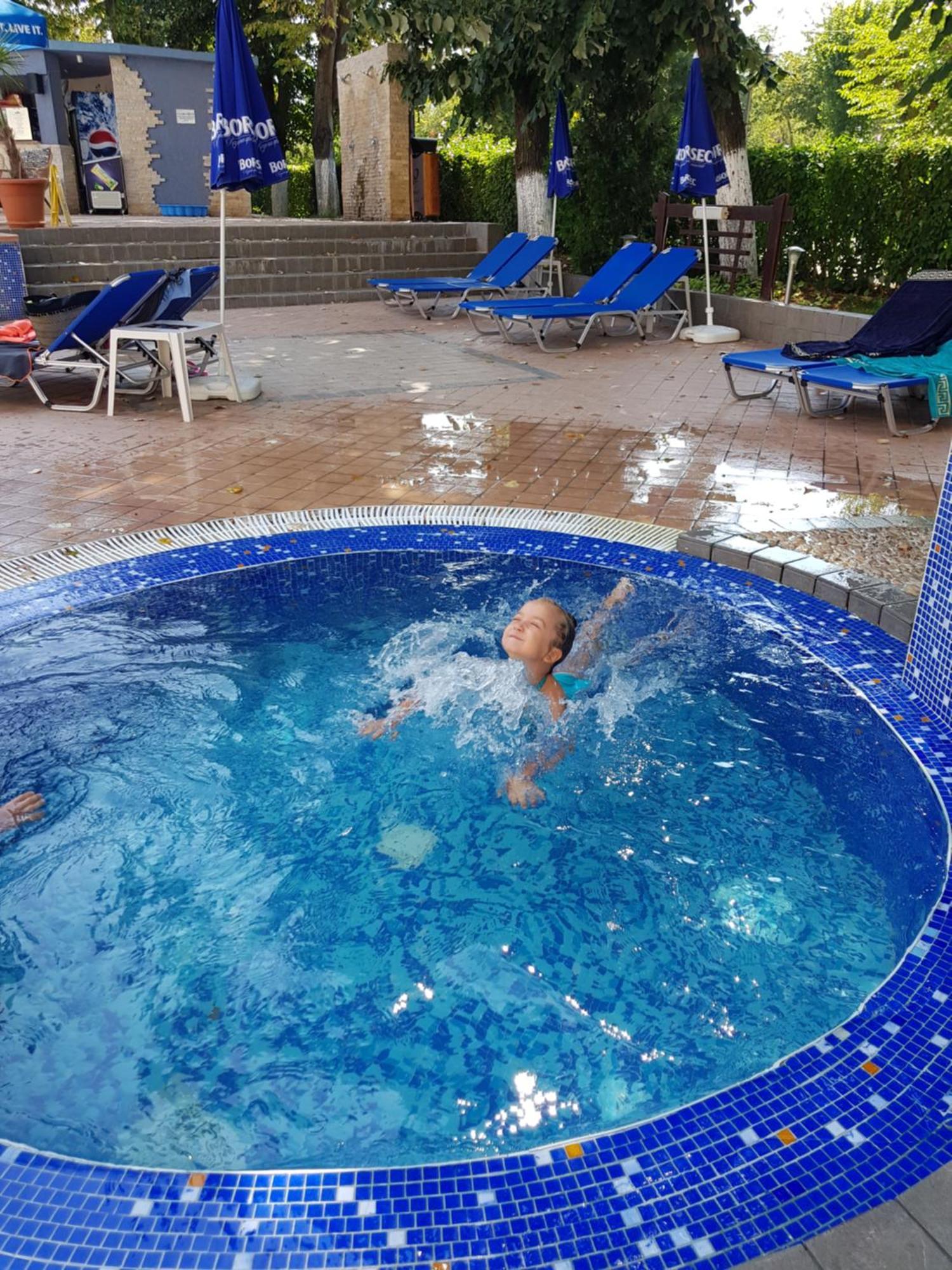 Sunquest 3*