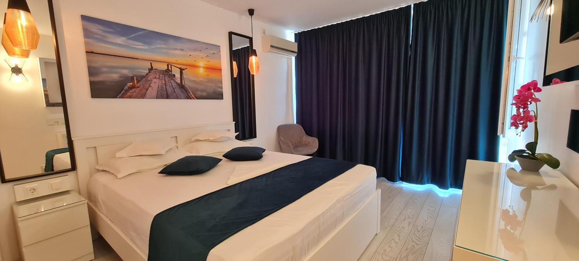 Sunquest 3*